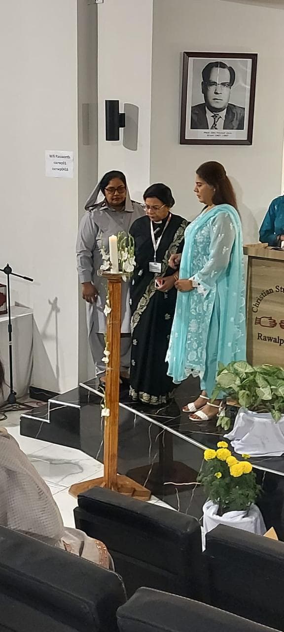 Ecumenical Forum for Theologically Trained Women, photo 10