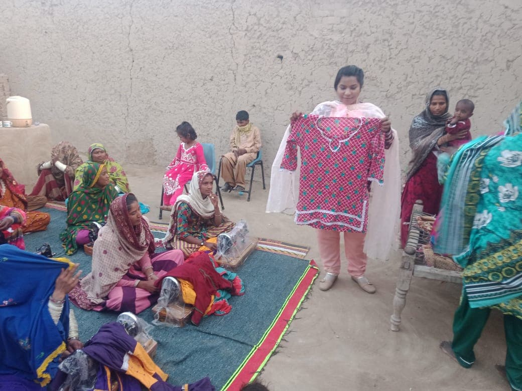 The Bahawalpur Sewing Center, photo 2