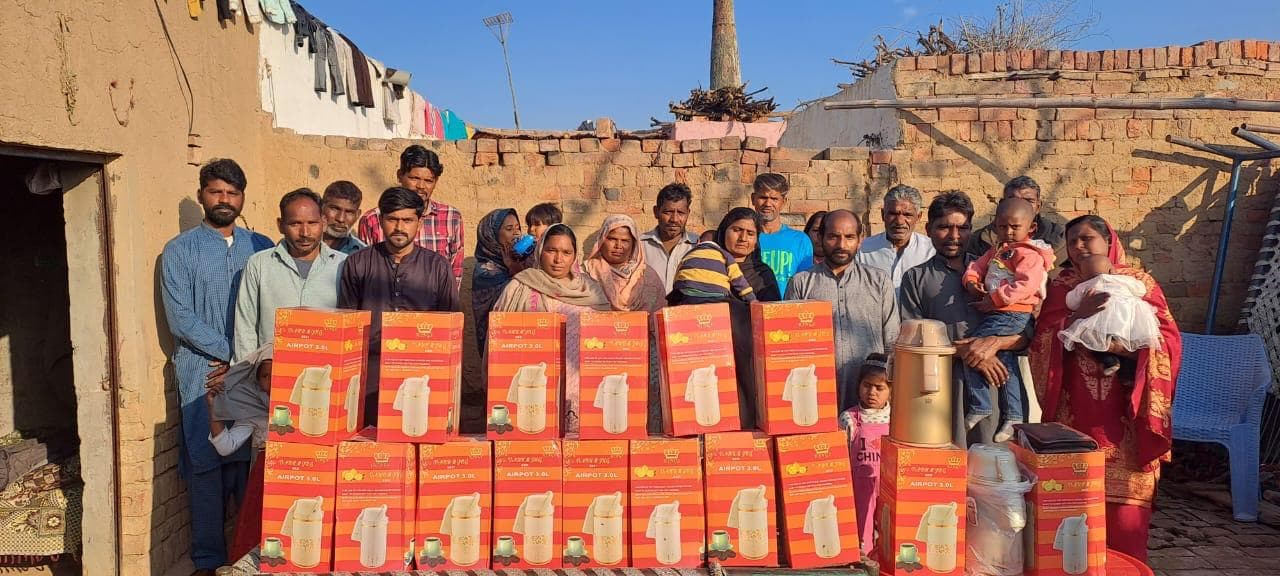 A moment from Brick Kiln Rescue Mission - photograph 6